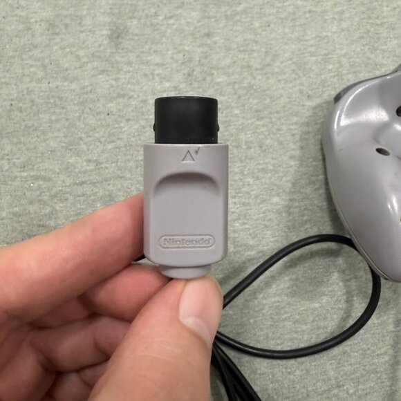Official Nintendo 64 Controller Gray OEM TESTED - Picture 7 of 8